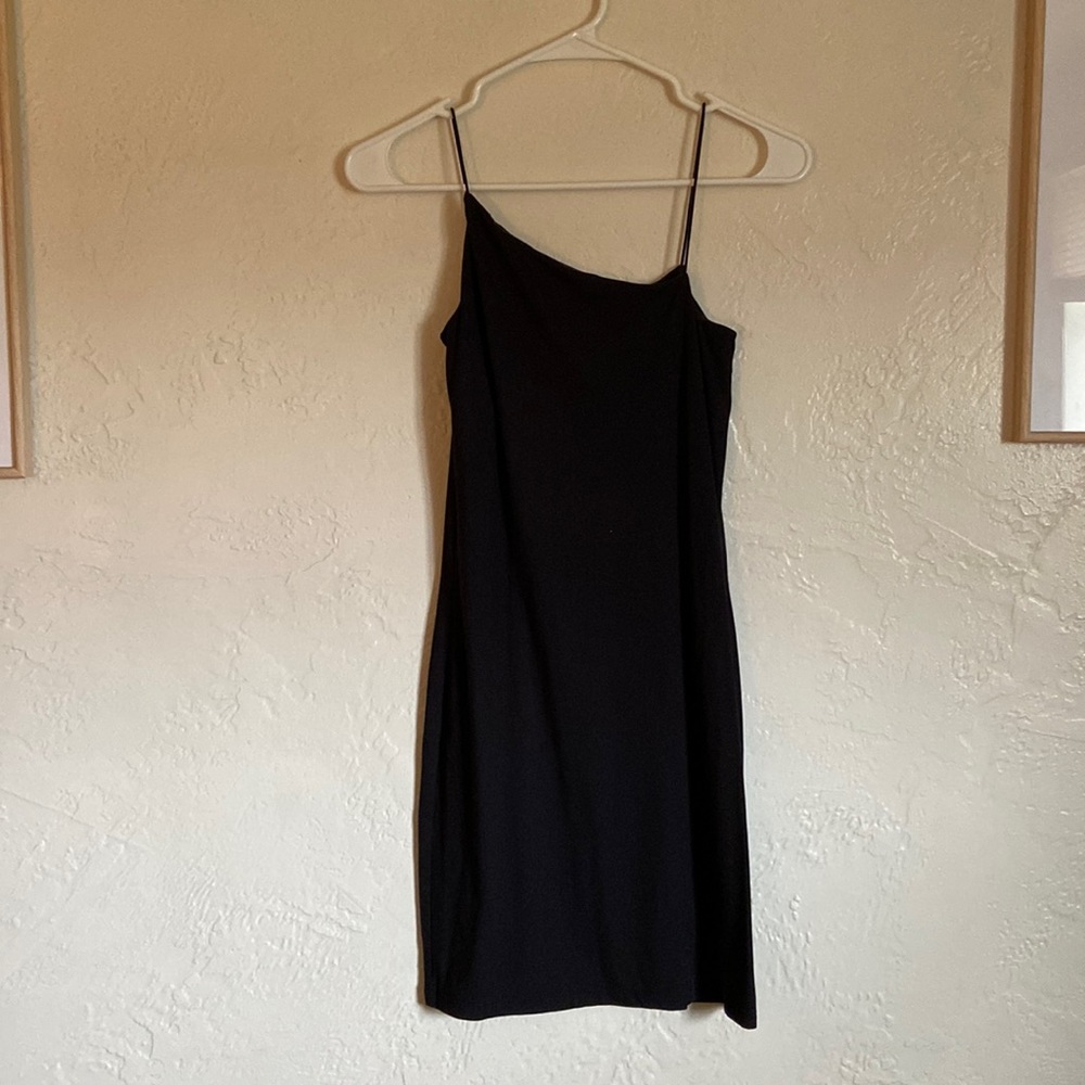 Black short dress